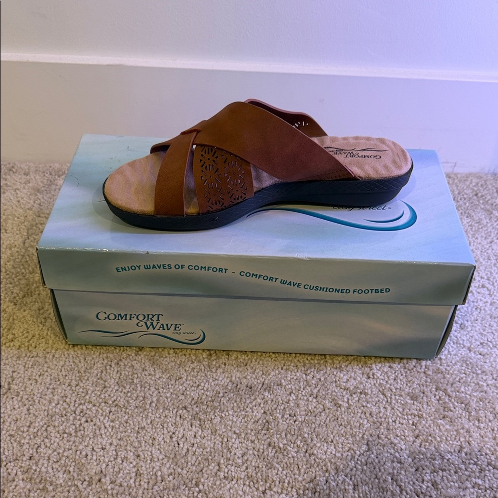 Women's Brown Sandals